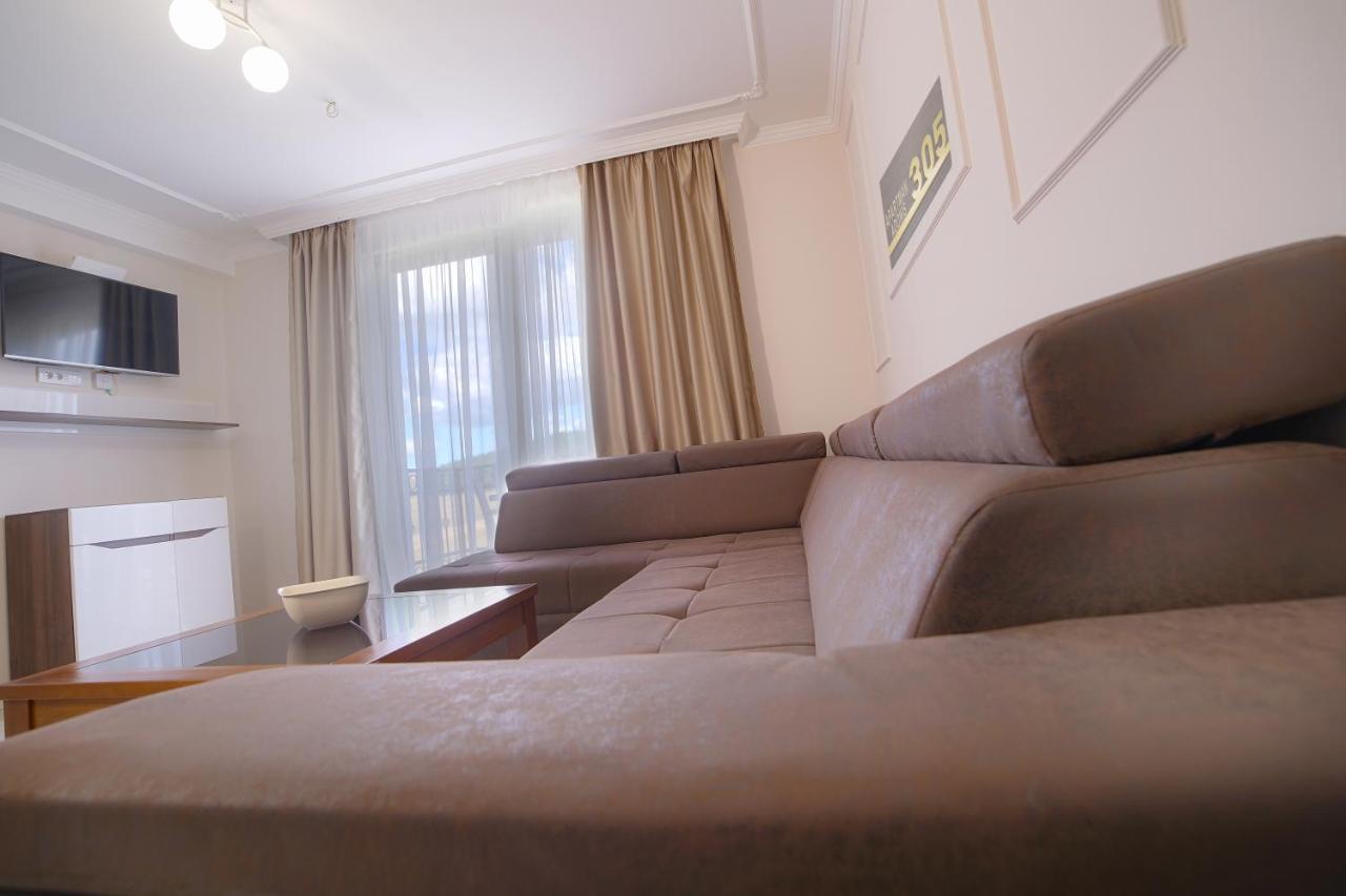 زلاتيبور Adonis Apartman 305 المظهر الخارجي الصورة